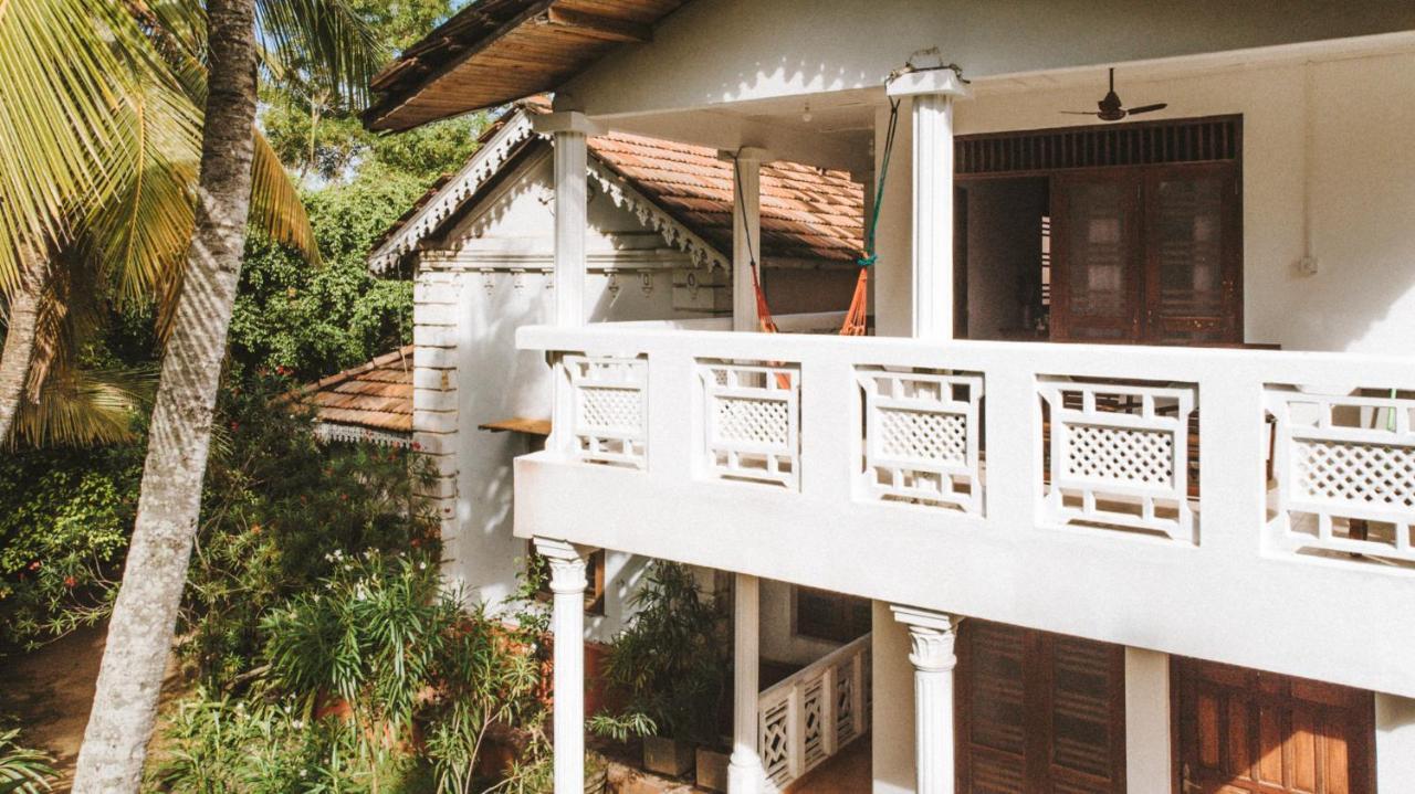 Villa Balapitiya Beach Екстериор снимка